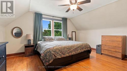 42 Delevan Crescent, Hamilton, ON 