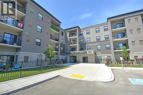 207 BROCK Unit# 117 , Amherstburg, Ontario N9V 2H3 4