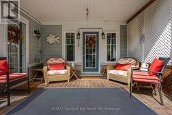 cozy back deck - 