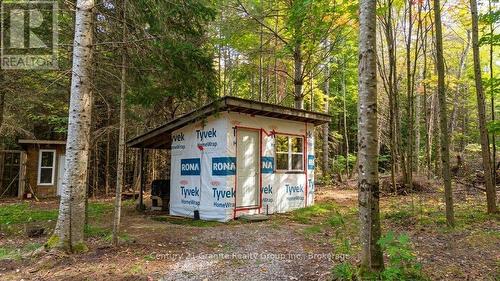 649 Madawaska Road, Hastings Highlands (Wicklow Ward), ON 