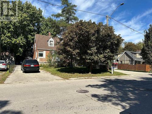 1321 St. James Avenue, Mississauga, ON 