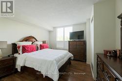 Bedroom - 