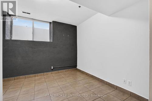 9 - 12 Bridgeport Road E, Waterloo, ON 