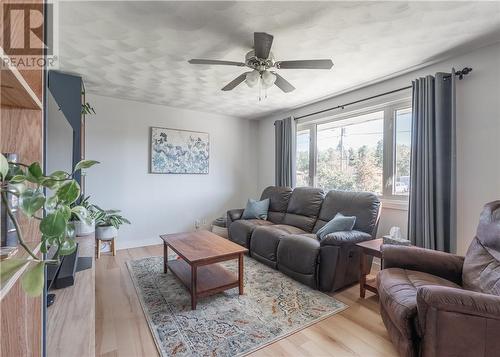 4961 Coleen Avenue, Hanmer, ON 