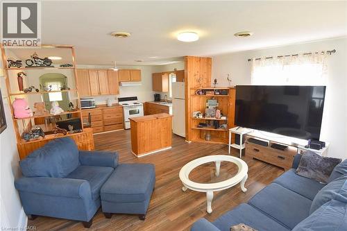 8 Chestnut Street, Port Rowan, ON 