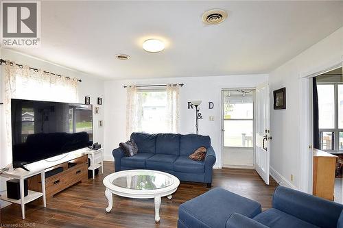 8 Chestnut Street, Port Rowan, ON 