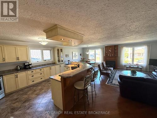 1442 Windsor Drive, Brockville, ON 