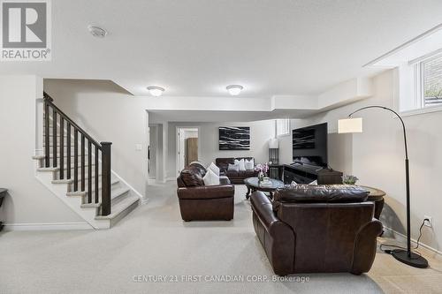 911 Foxcreek Road, London North (North S), ON 