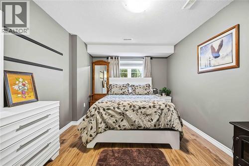 316 Homestretch Drive, St Clair, ON 
