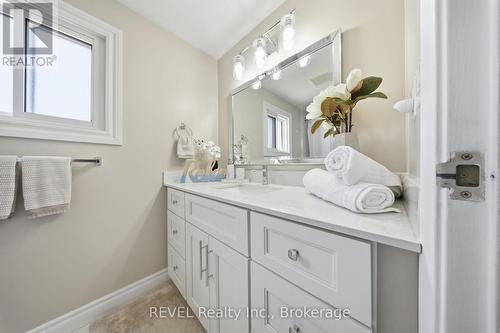 1298 Pinehurst Avenue, Oshawa (Donevan), ON 