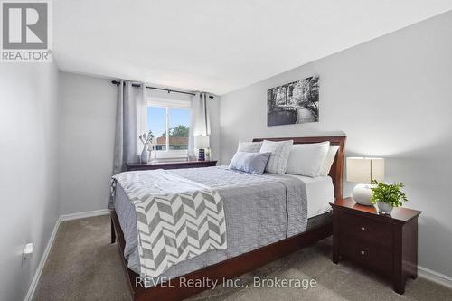 1298 Pinehurst Avenue, Oshawa (Donevan), ON 