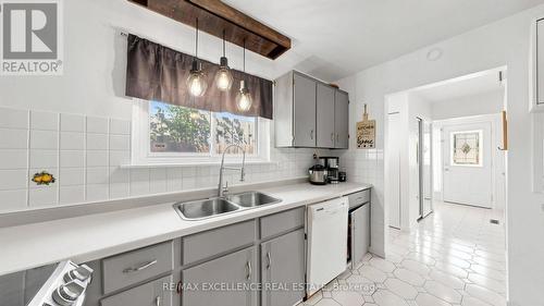 28 Glenvale Boulevard, Brampton, ON 