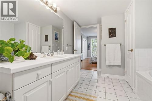77 Governor'S Road Unit# 404, Dundas, ON 
