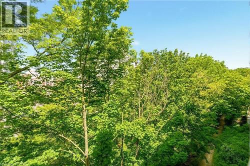 77 Governor'S Road Unit# 404, Dundas, ON 