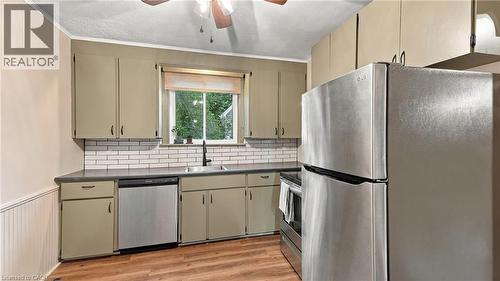 42 Delevan Crescent, Hamilton, ON 
