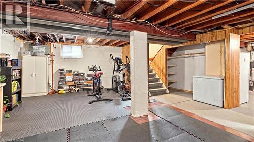 42 Delevan Crescent, Hamilton, ON 