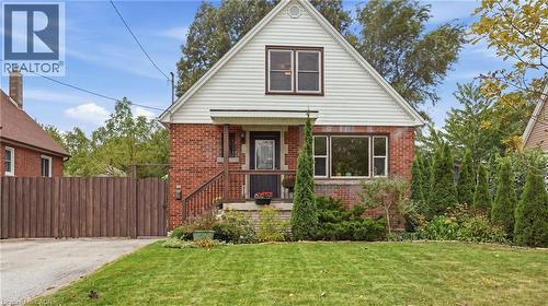 42 Delevan Crescent, Hamilton, ON 