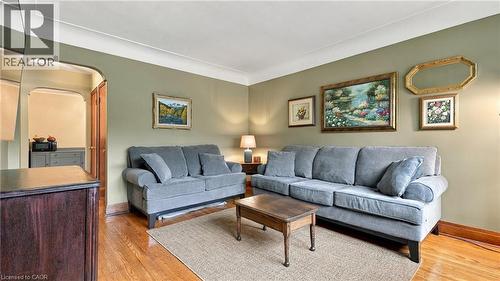 42 Delevan Crescent, Hamilton, ON 