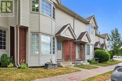 4 - 50 CHAPMAN COURT London North (North I), ON N6G 5E1