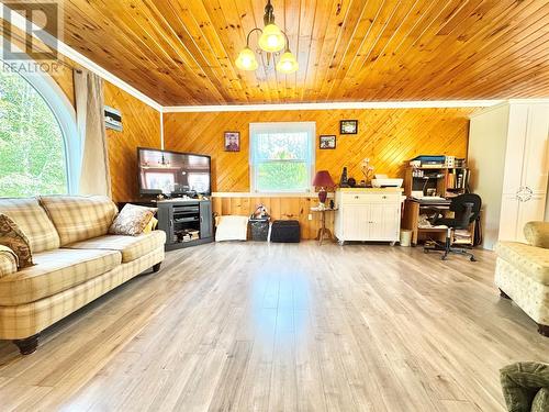 49 Main Road, Norris Arm North, NL 