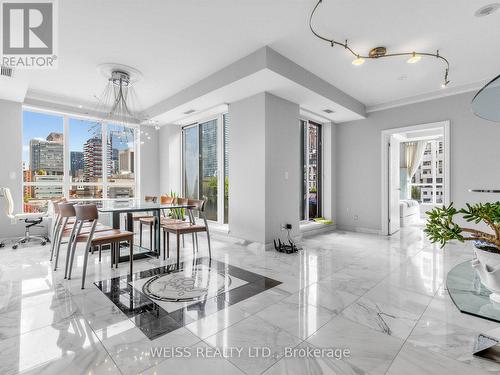 PH 902 - 18 BEVERLEY STREET , Toronto, Ontario M5T 3L2 2