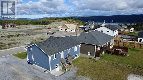 8 Parkway Heights, Corner Brook, NL 
