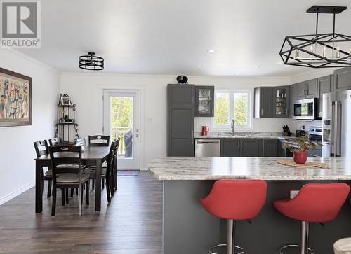 8 Parkway Heights, Corner Brook, NL 