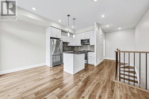 211 - 2061 PROSPECT STREET , Burlington, Ontario L7R 1Z2 4