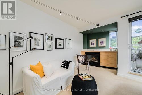 61 Seaton Street, Toronto, ON 