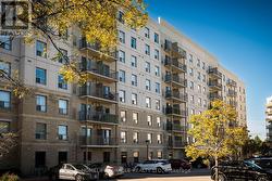 818 - 239 AUBURN DRIVE Waterloo, ON N2K 0B7