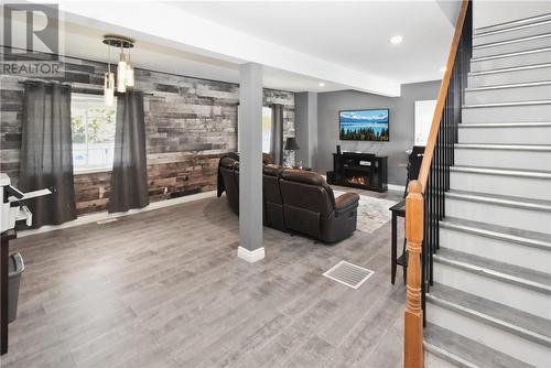 2 Evans Road, Copper Cliff, ON 