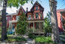 1 - 20 SULLIVAN STREET Toronto, ON M5T 1B9