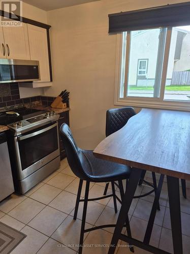 1576 Lassiter Terrace, Ottawa, ON 