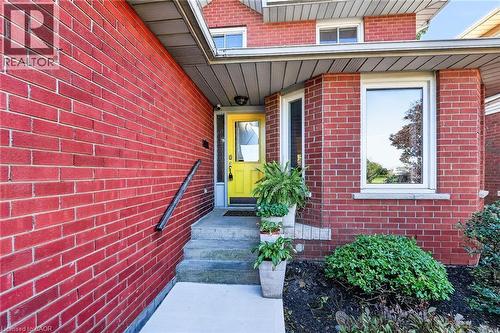 31 Princess Boulevard, Grimsby, ON 