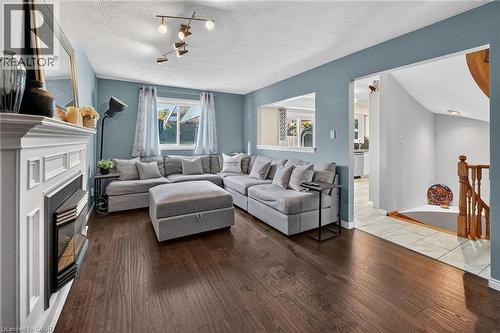 31 Princess Boulevard, Grimsby, ON 