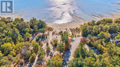 18 Rue Vanier Road, Tiny (Lafontaine), ON 