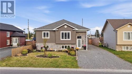 4355 Larocque Avenue, Val Caron, ON 