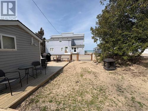 6371 Cottage Way Lane, Lambton Shores, ON 