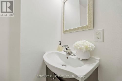 659 - 3 Everson Drive, Toronto, ON 