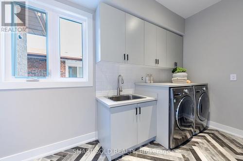 231 Hounslow Avenue, Toronto, ON 