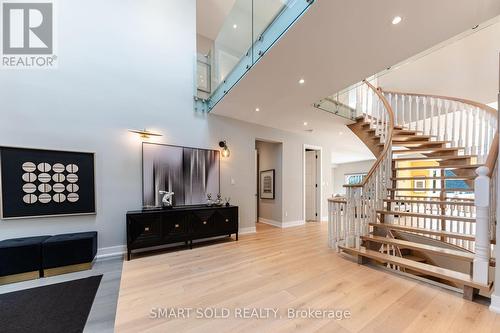 231 Hounslow Avenue, Toronto, ON 