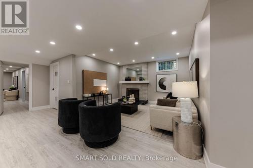 231 Hounslow Avenue, Toronto, ON 
