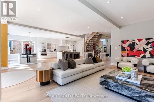 231 Hounslow Avenue, Toronto, ON 