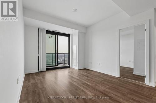 1701 - 1606 Charles Street, Whitby, ON 