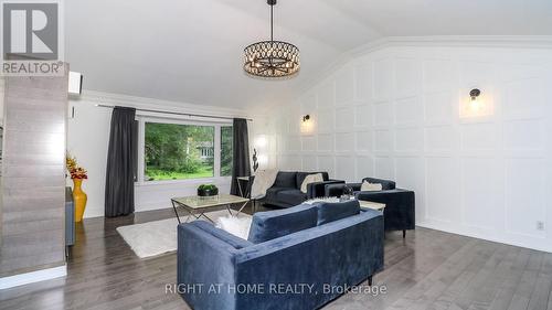 8 Sunset Street, East Gwillimbury, ON 