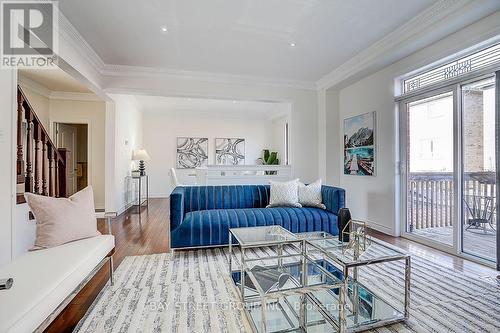57 Gail Parks Crescent, Newmarket, ON 