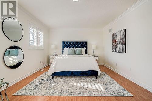 57 Gail Parks Crescent, Newmarket, ON 