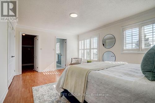 57 Gail Parks Crescent, Newmarket, ON 