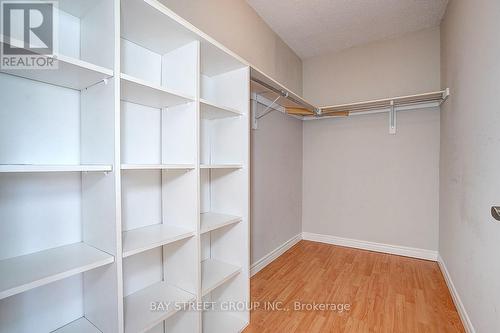 57 Gail Parks Crescent, Newmarket, ON 