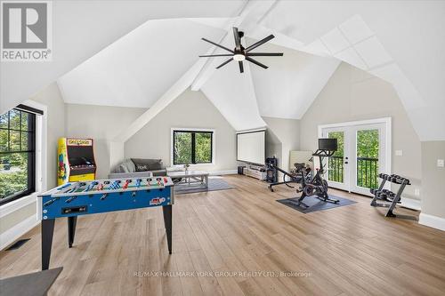 Loft Juliet balcony -potential separate entrance. - 668 Florence Road, Innisfil, ON 